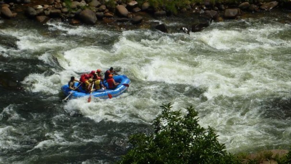 Rafting on Kelani River-activities-bentota